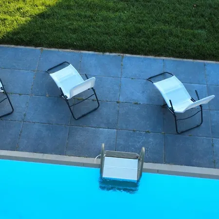 Апартаменты Residenza Oro - Relax E Piscina Чивитанова-Альта
