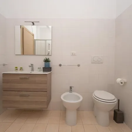 Апартаменты Residenza Oro - Relax E Piscina Чивитанова-Альта